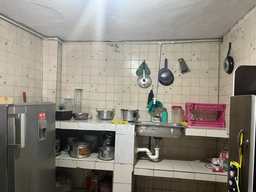 Casa de 16 alcobas en venta en Atenas, Bogotá, 320 m² · foto 16 de 17