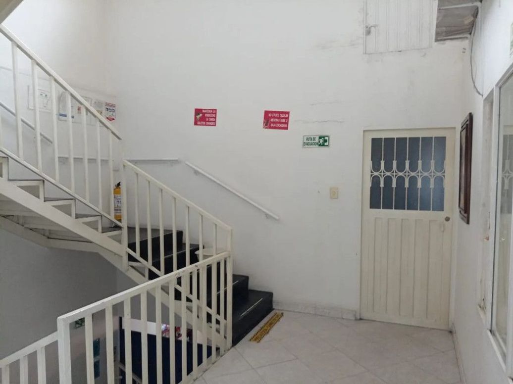 Casa de 7 alcobas en venta en La Estanzuela, Bogotá, 580 m² · foto 8 de 20