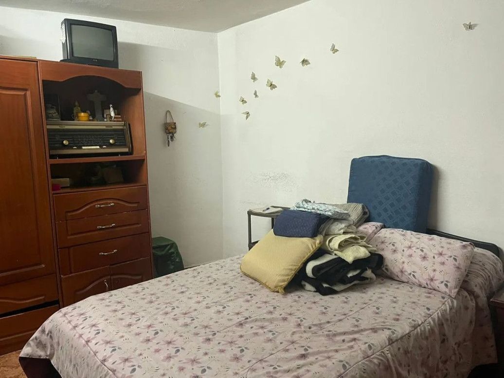 Casa de 10 alcobas en venta en Bravo Paez, Bogotá, 480 m² · foto 8 de 20