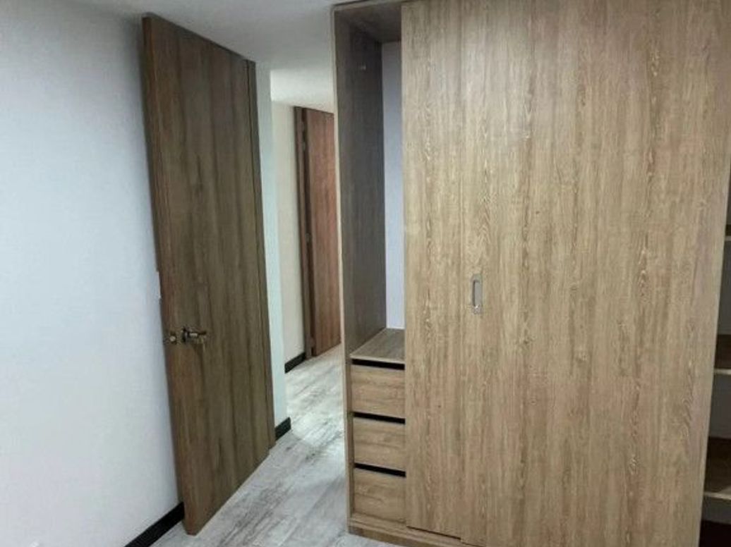 Apartamento de 3 alcobas en venta en Restrepo Occidental, Bogotá, 61 m² · foto 9 de 11