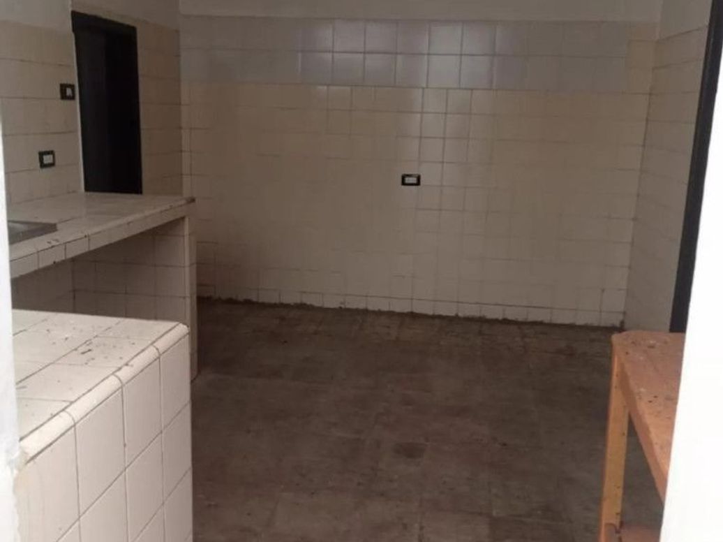Casa de 11 alcobas en venta en San Jose, Bogotá, 380 m² · foto 4 de 8