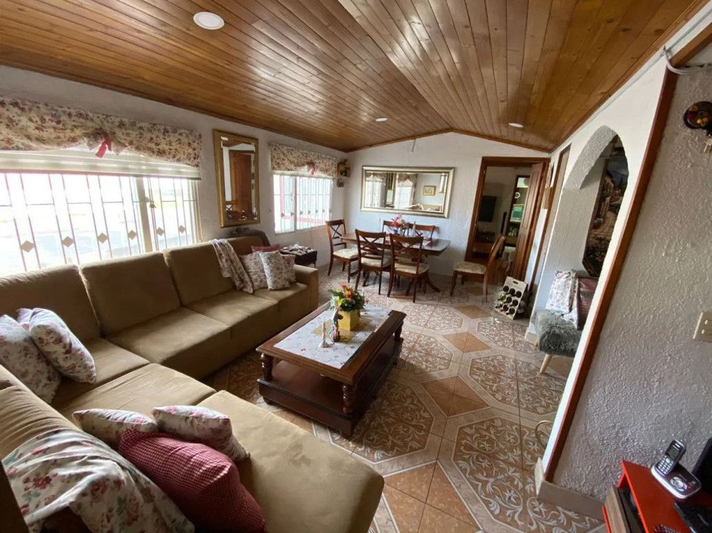 Casa de 3 alcobas en venta en Paris Gaitan, Bogotá, 227 m² · foto 7 de 18