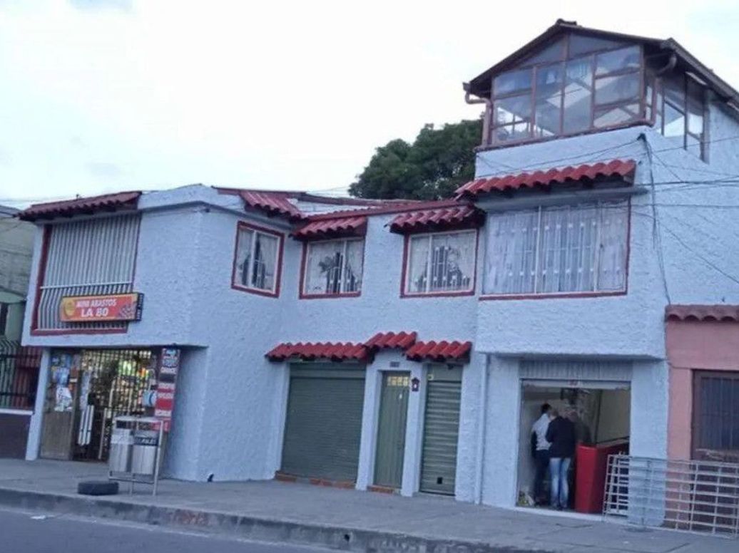 Casa de 3 alcobas en venta en Paris Gaitan, Bogotá, 227 m² · foto 3 de 18