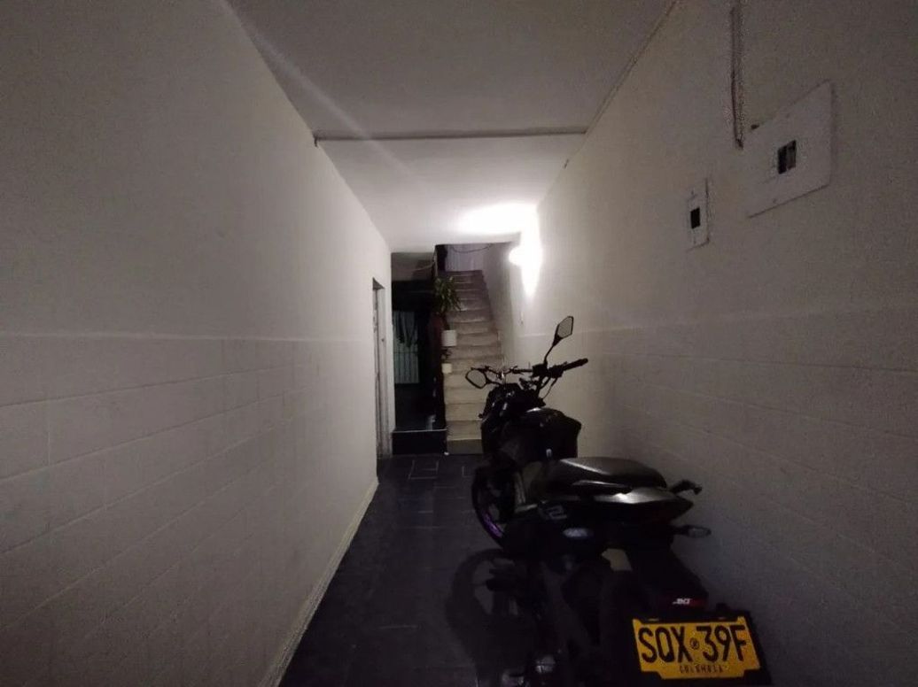 Casa de 8 alcobas en venta en Rincón De La Valvanera, Bogotá, 231 m² · foto 6 de 20