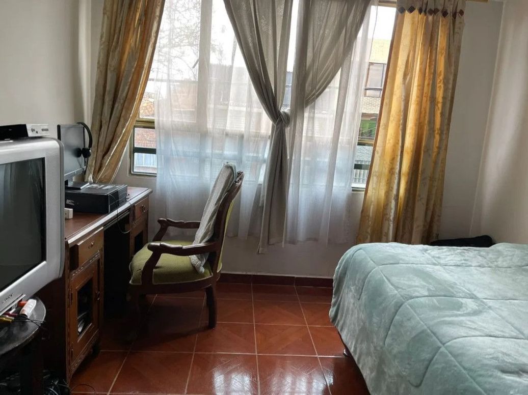 Casa de 7 alcobas en venta en Restrepo, Bogotá, 206 m² · foto 2 de 16