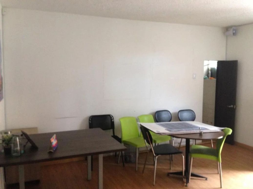 Casa de 6 alcobas en venta en Santander Sur, Bogotá, 250 m² · foto 13 de 17