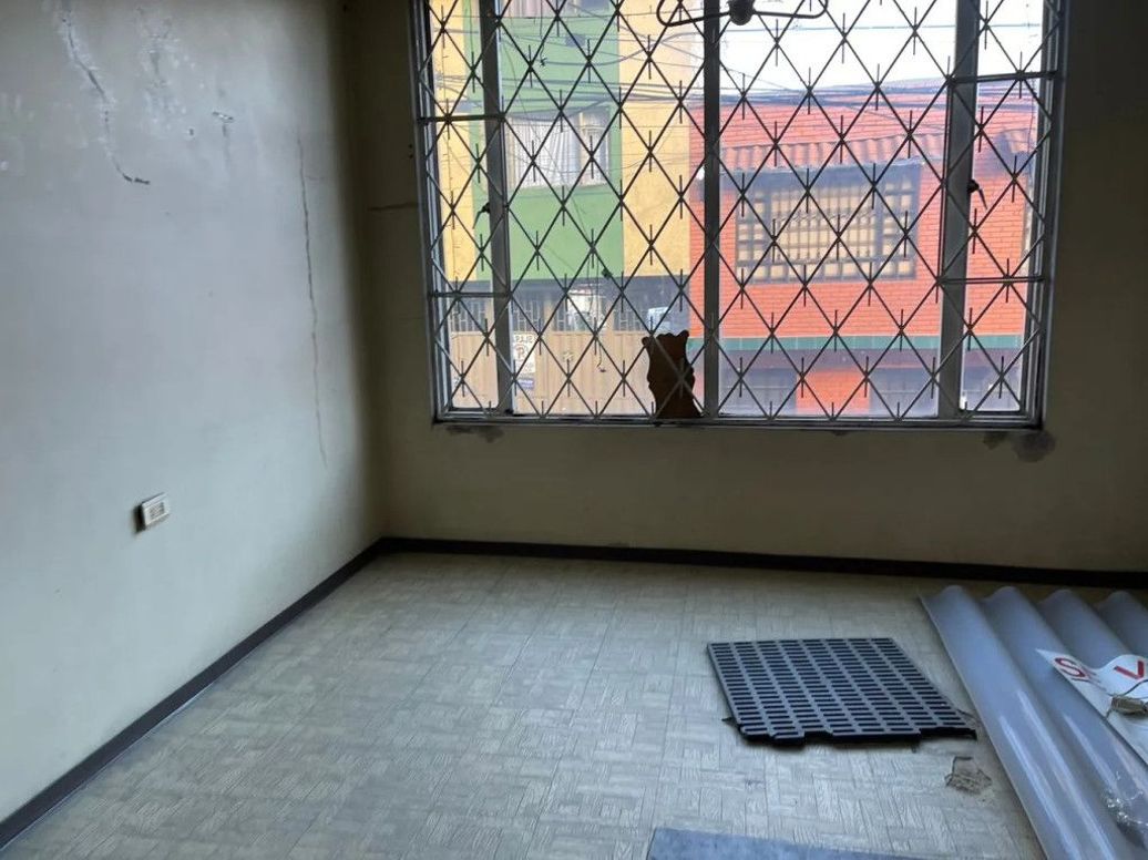 Casa de 9 alcobas en venta en Colombia, Bogotá, 337 m² · foto 5 de 14