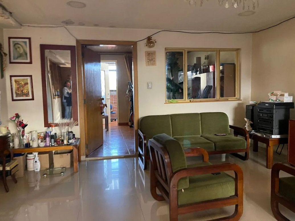 Casa de 9 alcobas en venta en Colombia, Bogotá, 337 m² · foto 14 de 14