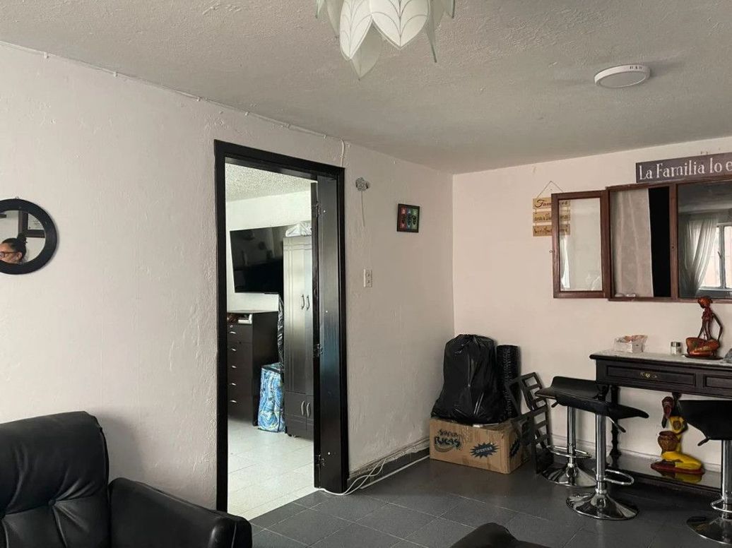 Casa de 9 alcobas en venta en Ospina Perez, Bogotá, 258 m² · foto 12 de 19