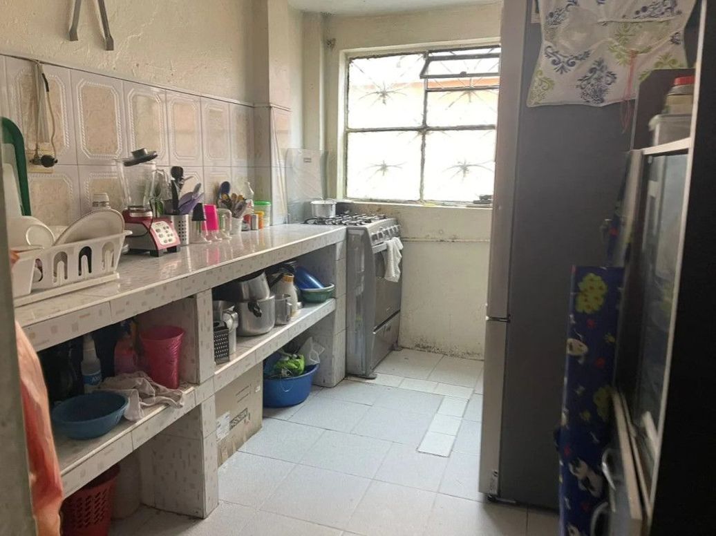Casa de 9 alcobas en venta en Ospina Perez, Bogotá, 258 m² · foto 15 de 19