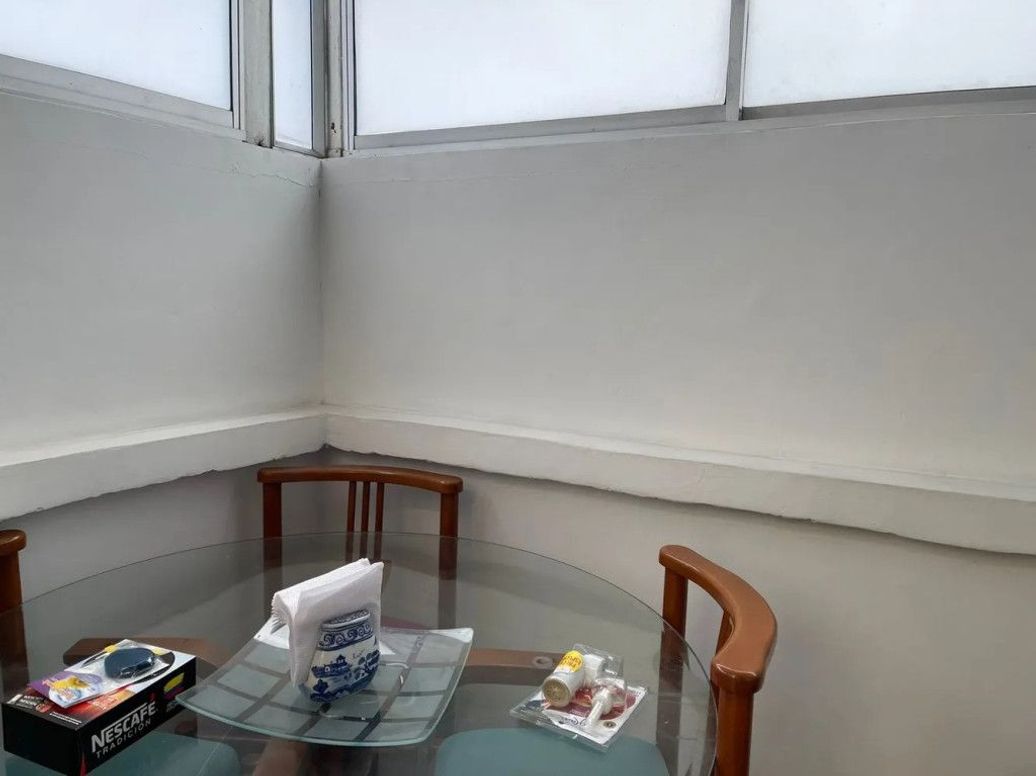 Casa de 8 alcobas en venta en La Merced Norte, Bogotá, 270 m² · foto 2 de 20