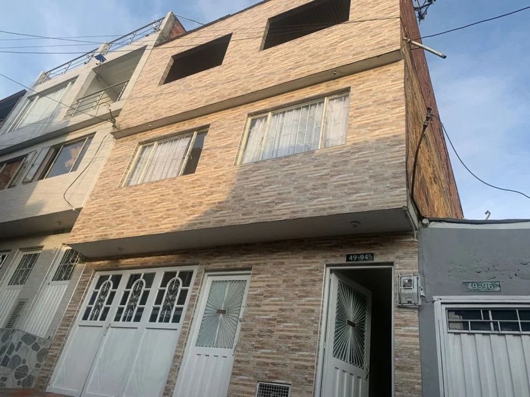 Casa de 6 alcobas en venta en Diana Turbay, Bogotá, 72 m² · foto 11 de 17