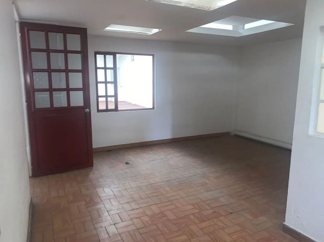 Casa de 2 alcobas en venta en La Victoria, Bogotá, 340 m² · foto 6 de 6