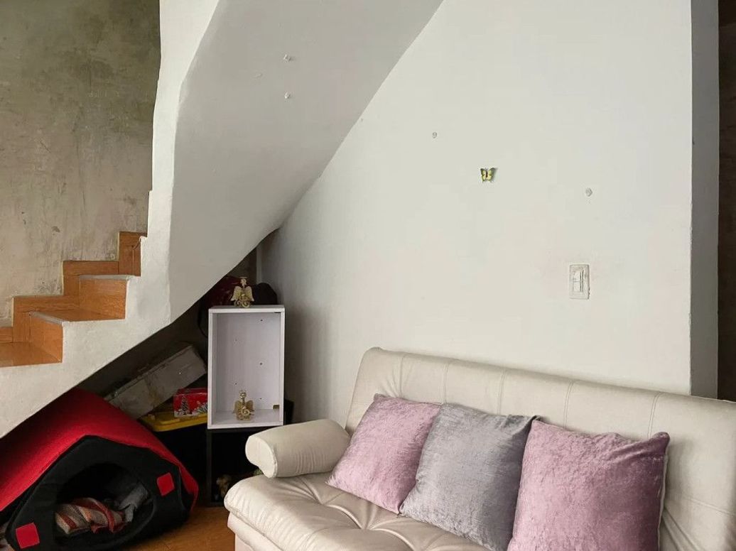 Casa de 3 alcobas en venta en San Martin, Bogotá, 140 m² · foto 2 de 14
