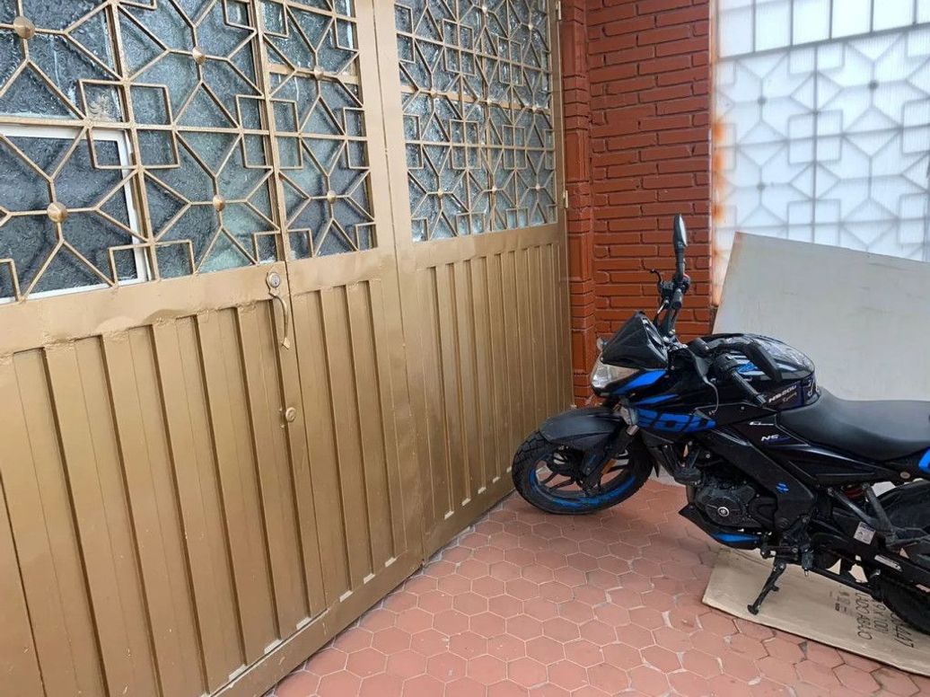 Casa de 9 alcobas en venta en La Cabrera, Bogotá, 451 m² · foto 4 de 20