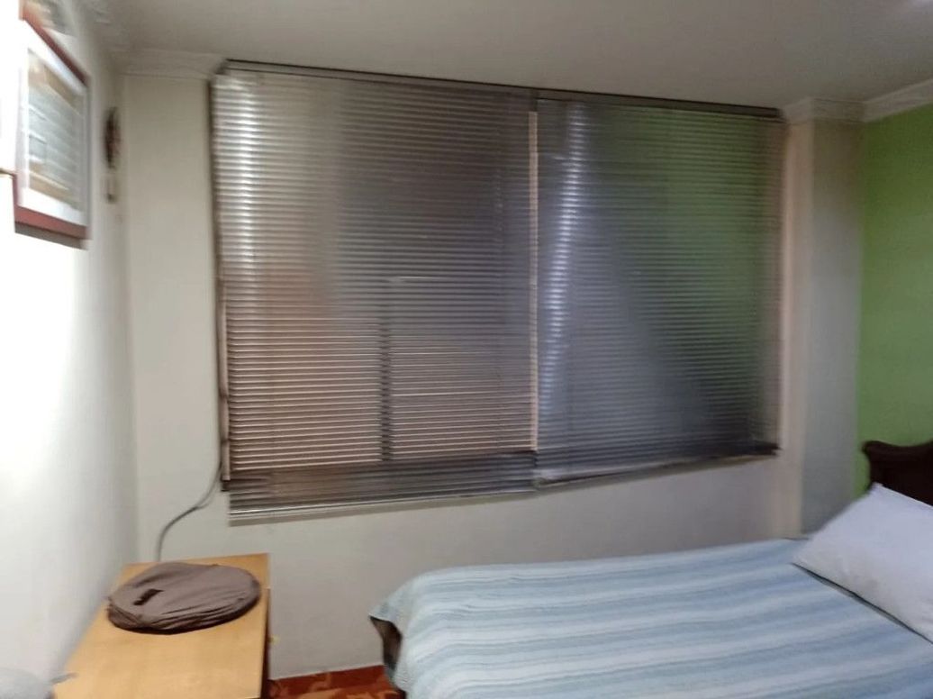 Casa de 4 alcobas en venta en San Vicente Ferrer, Bogotá, 232 m² · foto 9 de 18