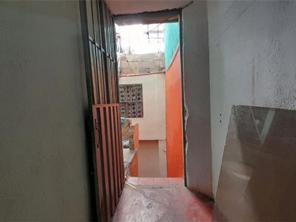 Casa de 5 alcobas en venta en Los Libertadores De San Ignacio, Bogotá, 300 m² · foto 10 de 20