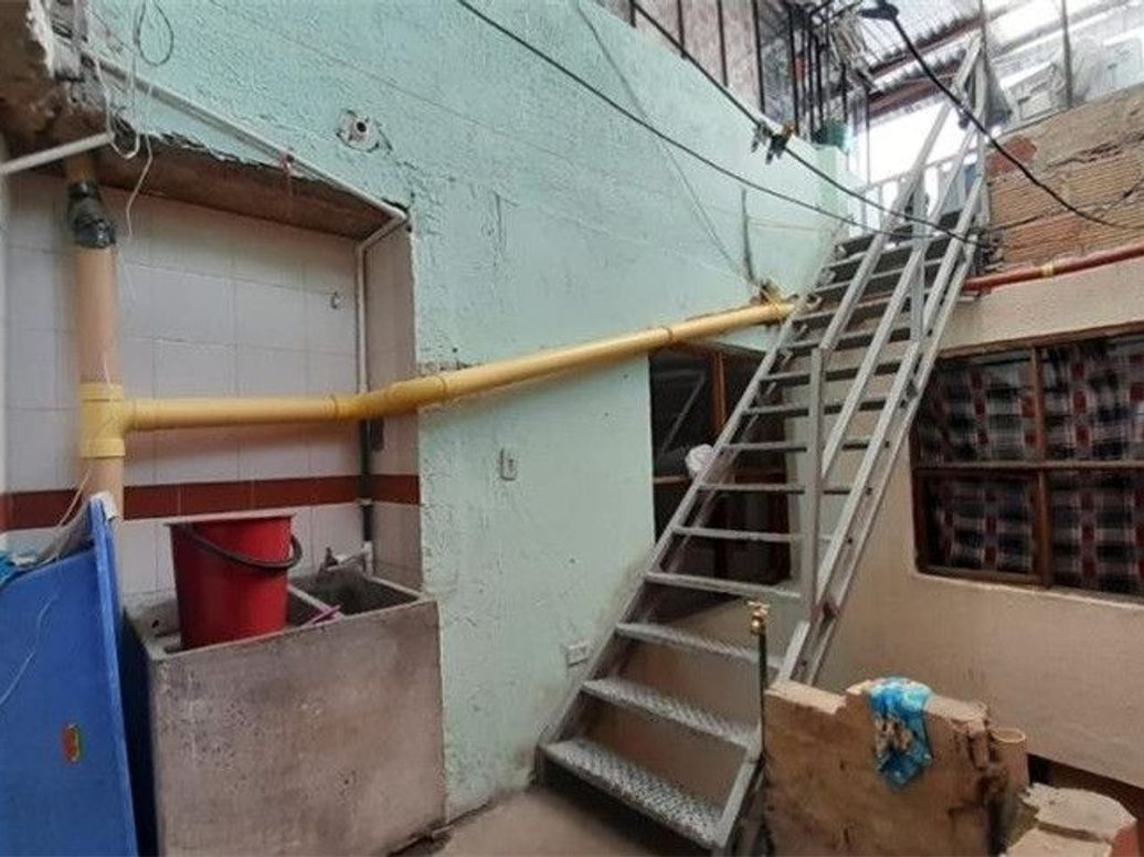 Casa de 5 alcobas en venta en Los Libertadores De San Ignacio, Bogotá, 300 m² · foto 15 de 20