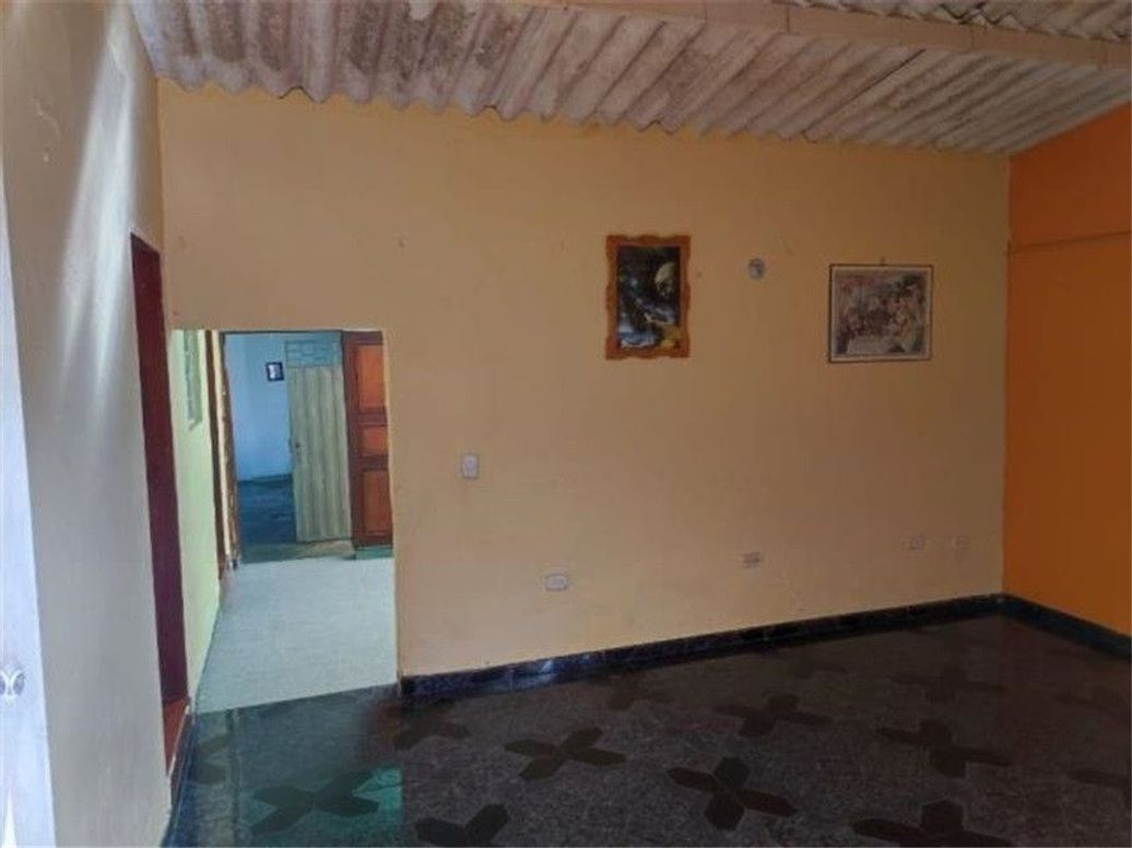 Casa de 3 alcobas en venta en Los Pinos, Bogotá, 96 m² · foto 3 de 20