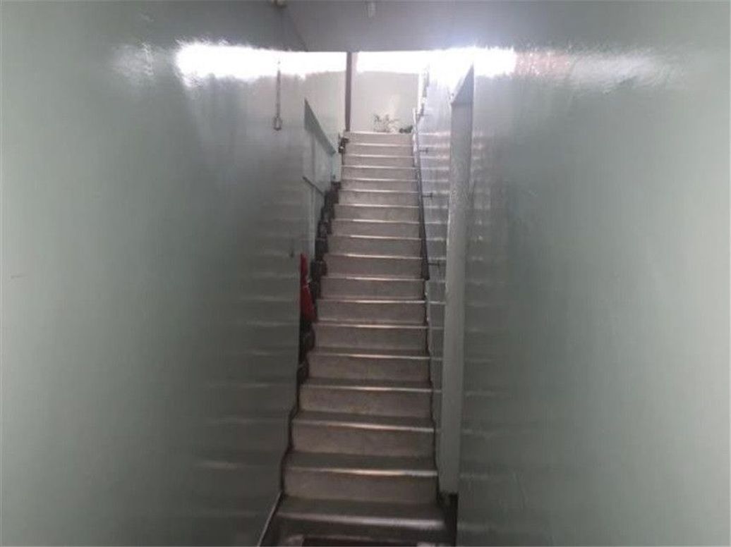 Casa de 8 alcobas en venta en Ingles, Bogotá, 365 m² · foto 2 de 20