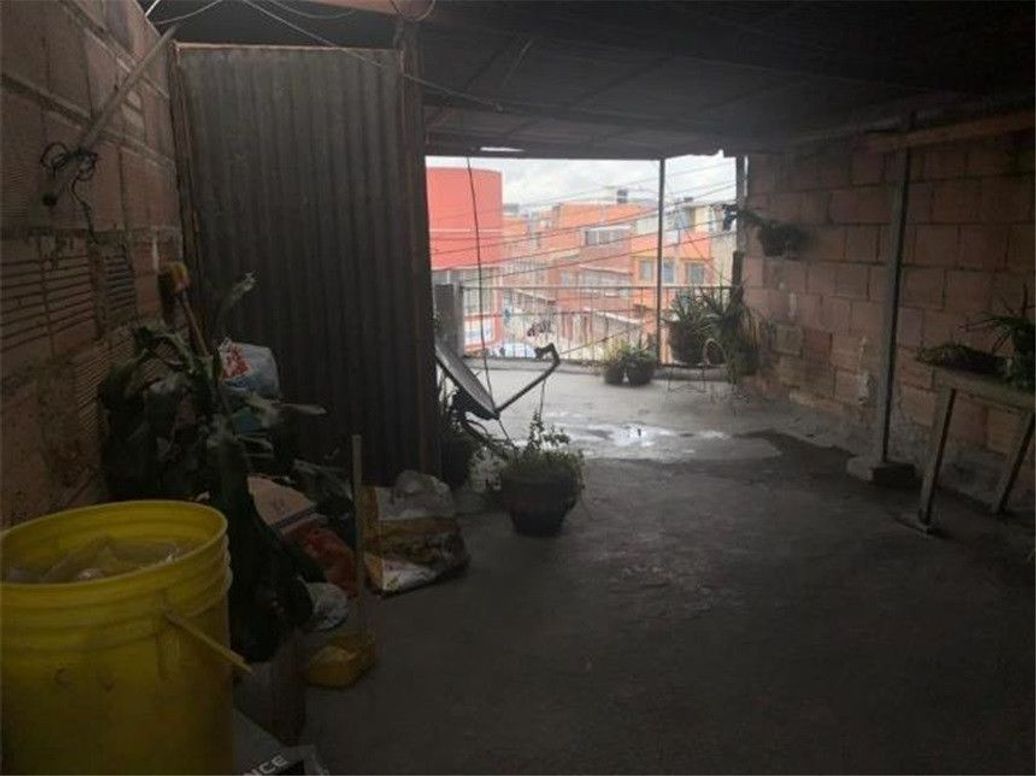 Casa de 8 alcobas en venta en Ingles, Bogotá, 365 m² · foto 16 de 20