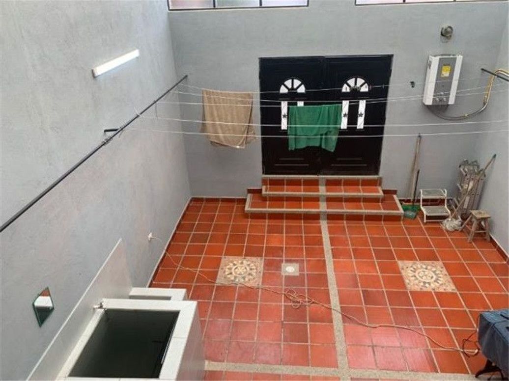 Casa de 5 alcobas en venta en Bravo Paez, Bogotá, 200 m² · foto 19 de 20