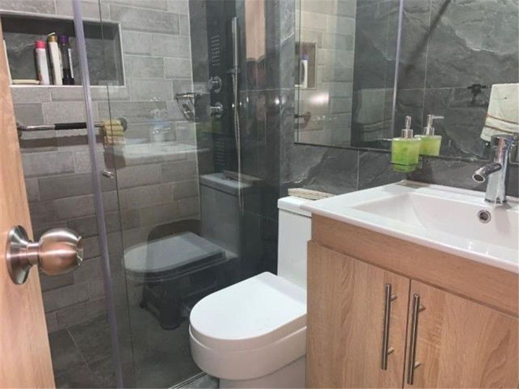 Casa de 5 alcobas en venta en Bravo Paez, Bogotá, 200 m² · foto 11 de 20