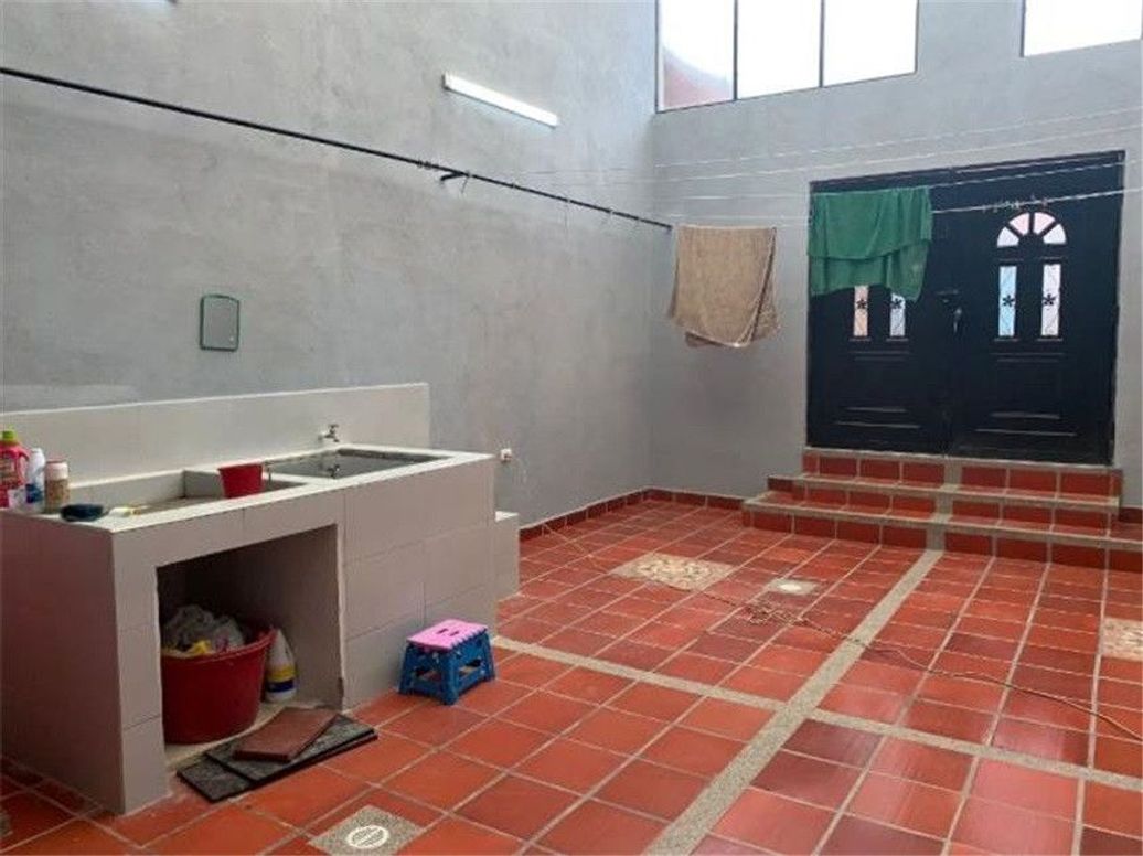 Casa de 5 alcobas en venta en Bravo Paez, Bogotá, 200 m² · foto 9 de 20
