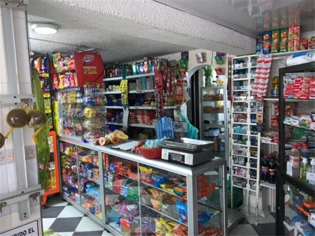 Casa de 8 alcobas en venta en Las Guacamayas, Bogotá, 254 m² · foto 4 de 14