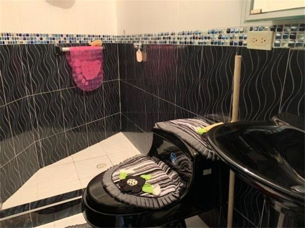 Casa de 8 alcobas en venta en Las Guacamayas, Bogotá, 254 m² · foto 14 de 14