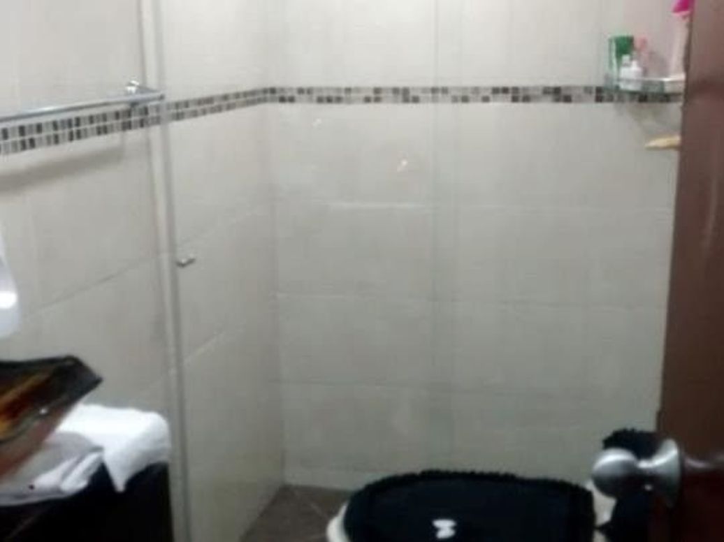 Casa de 10 alcobas en venta en La Fraguita, Bogotá, 350 m² · foto 10 de 17