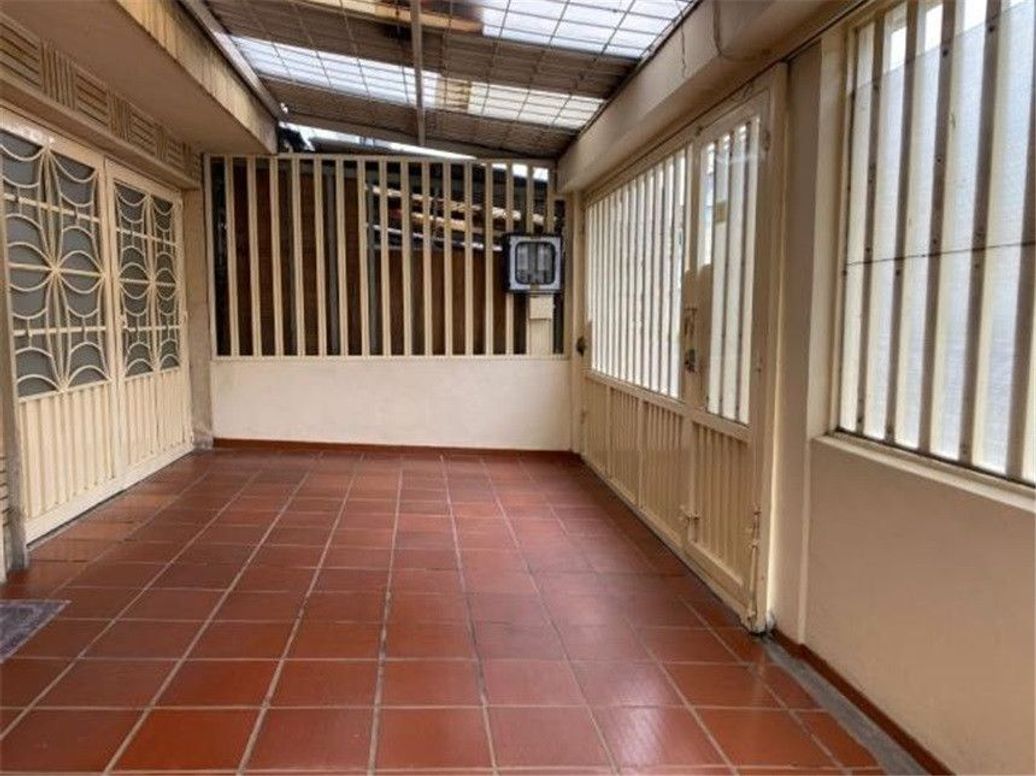 Casa de 6 alcobas en venta en Santa Isabel Sur, Bogotá, 400 m² · foto 3 de 20