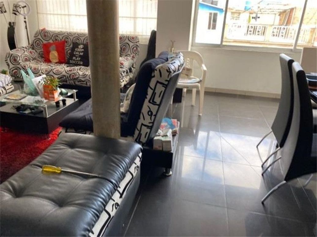 Casa de 10 alcobas en venta en Bonanza, Bogotá, 400 m² · foto 9 de 19