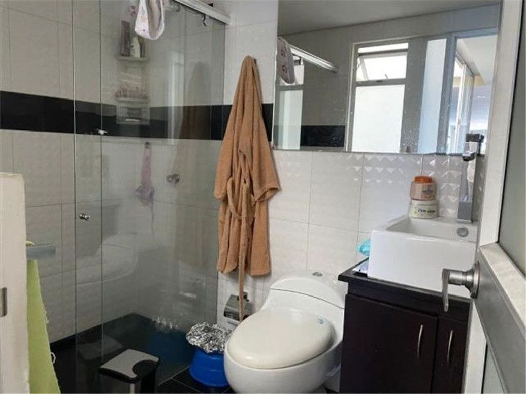 Casa de 10 alcobas en venta en Bonanza, Bogotá, 400 m² · foto 12 de 19