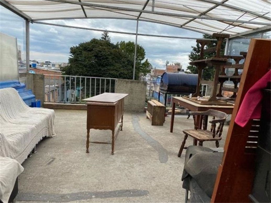 Casa de 10 alcobas en venta en Bonanza, Bogotá, 400 m² · foto 17 de 19