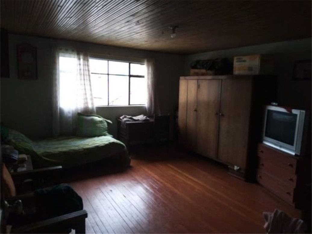 Casa de 4 alcobas en venta en Marco Fidel Suarez, Bogotá, 380 m² · foto 16 de 17