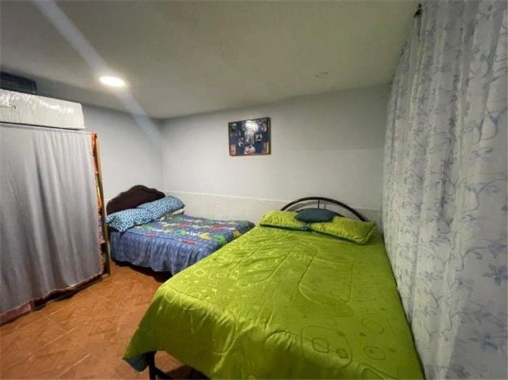 Casa de 6 alcobas en venta en Batavia, Bogotá, 257 m² · foto 16 de 20