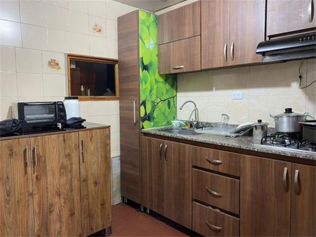 Casa de 8 alcobas en venta en Olaya, Bogotá, 352 m² · foto 16 de 18