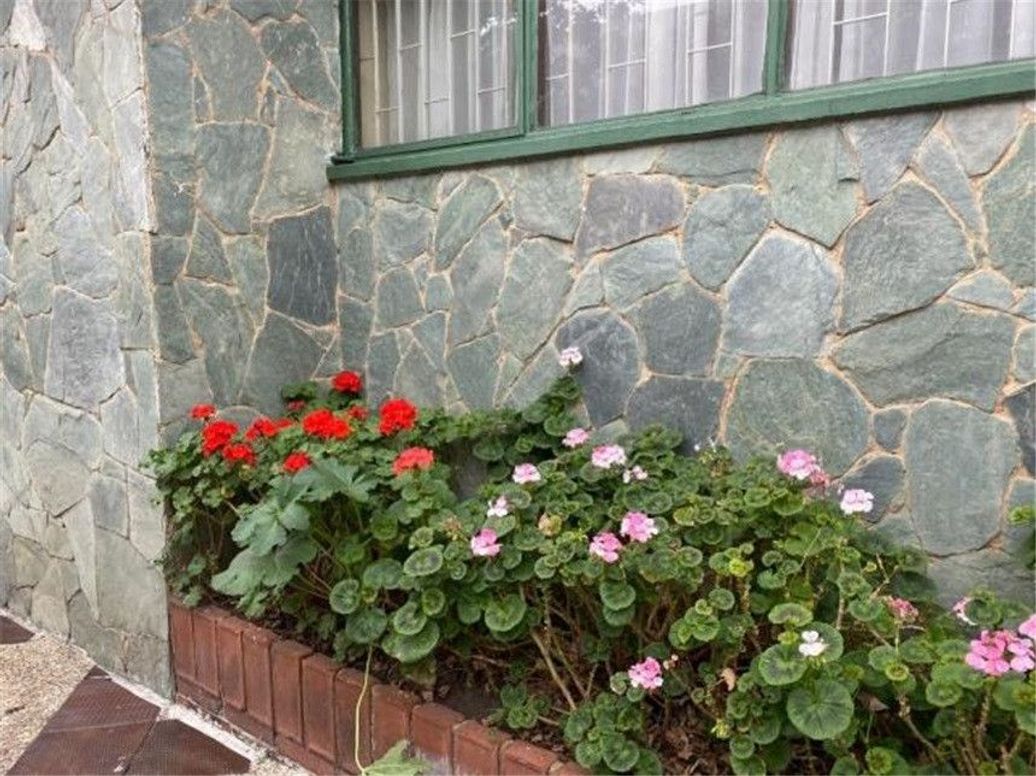 Casa de 4 alcobas en venta en Santa Barbara Oriental, Bogotá, 268 m² · foto 4 de 16