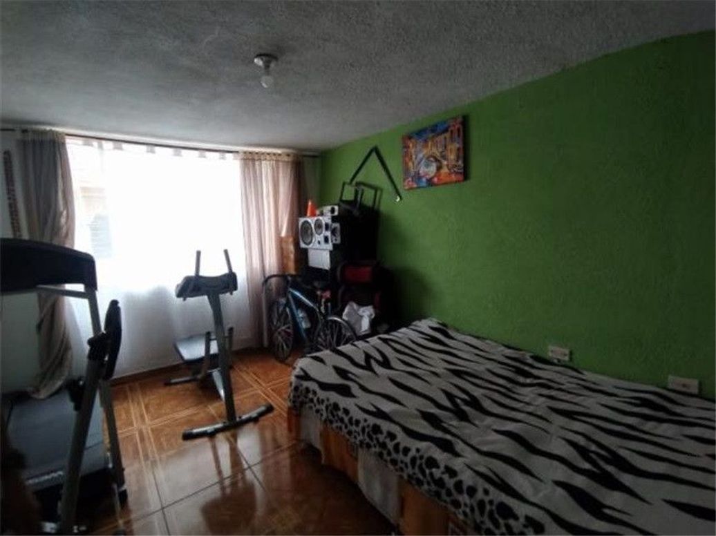 Casa de 12 alcobas en venta en San Pedro, Bogotá, 324 m² · foto 5 de 15