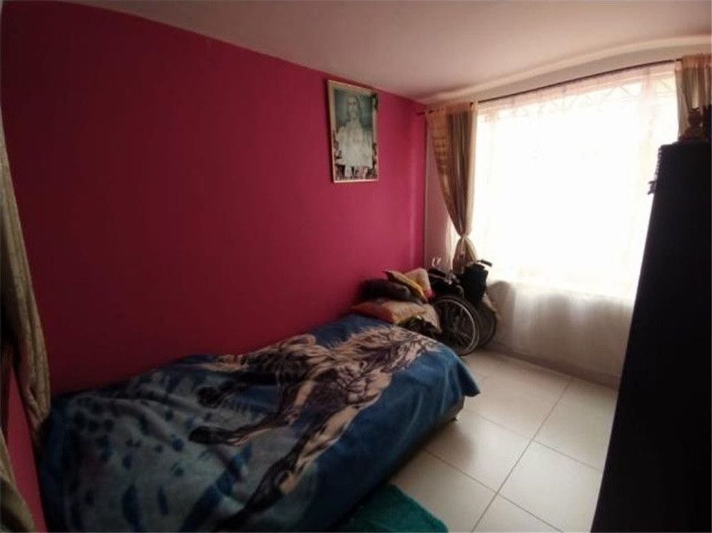 Casa de 12 alcobas en venta en San Pedro, Bogotá, 324 m² · foto 9 de 15