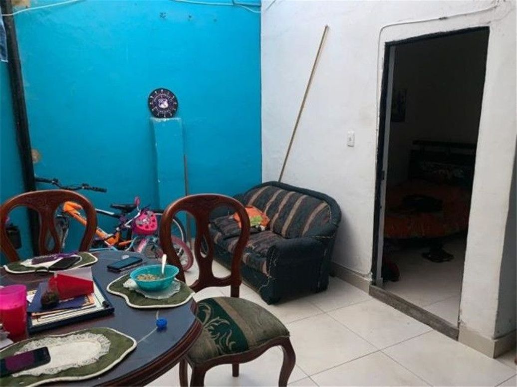 Casa de 8 alcobas en venta en Abraham Lincoln, Bogotá, 273 m² · foto 11 de 20