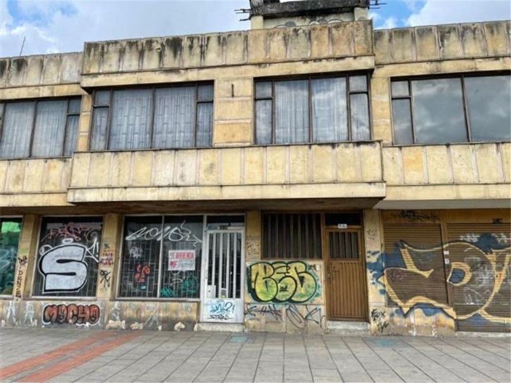 Casa de 6 alcobas en venta en Sosiego, Bogotá, 548 m² · foto 2 de 6
