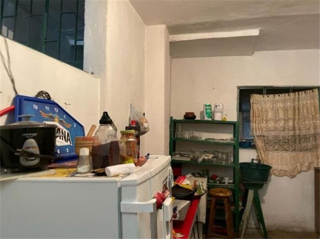 Casa de 6 alcobas en venta en San Bernardo, Bogotá, 224 m² · foto 5 de 11