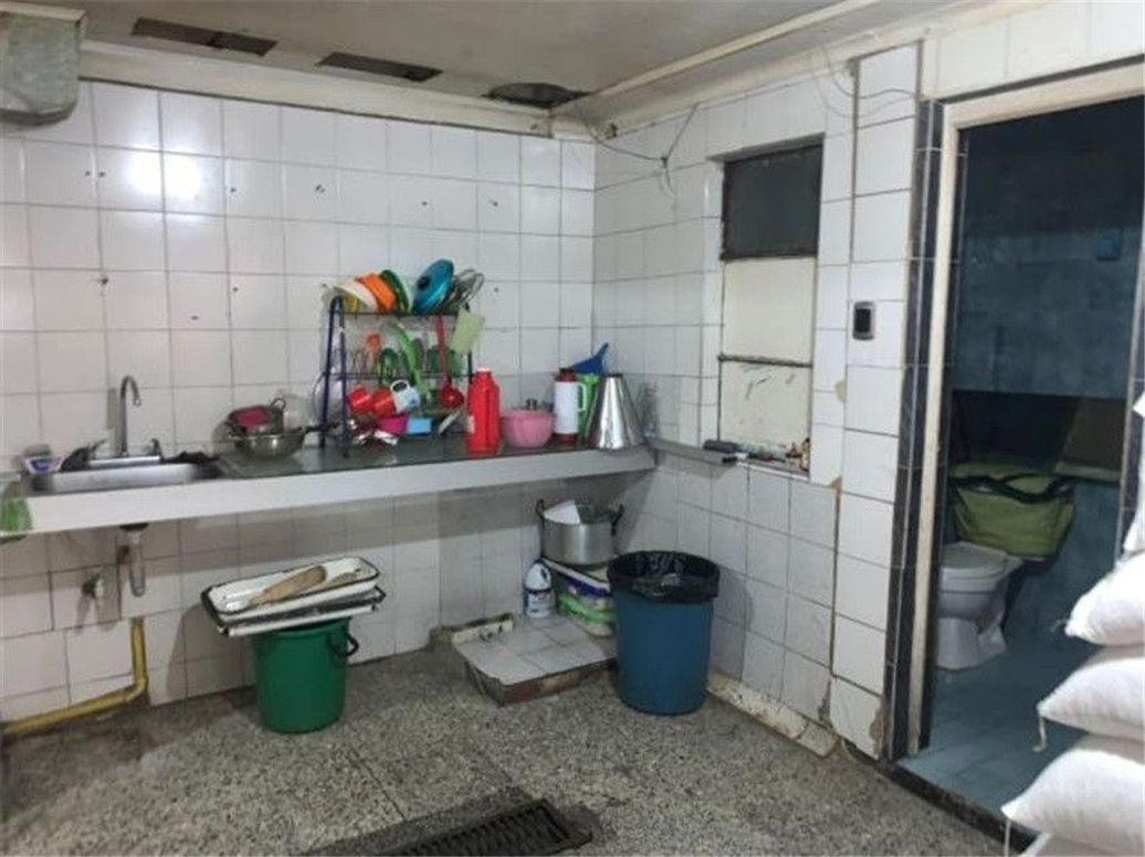 Casa de 10 alcobas en venta en El Nogal, Bogotá, 355 m² · foto 7 de 10