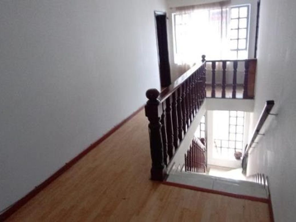 Casa de 6 alcobas en venta en San Antonio De Padua, Bogotá, 233 m² · foto 15 de 20