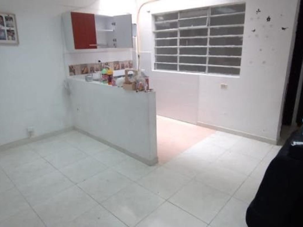 Casa de 6 alcobas en venta en San Antonio De Padua, Bogotá, 233 m² · foto 5 de 20