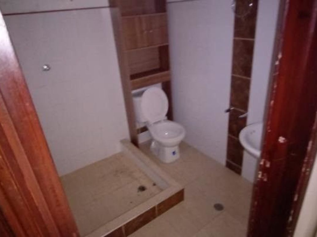 Casa de 6 alcobas en venta en San Antonio De Padua, Bogotá, 233 m² · foto 3 de 20