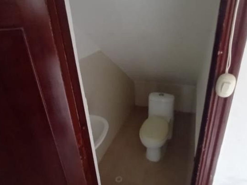 Casa de 6 alcobas en venta en San Antonio De Padua, Bogotá, 233 m² · foto 9 de 20