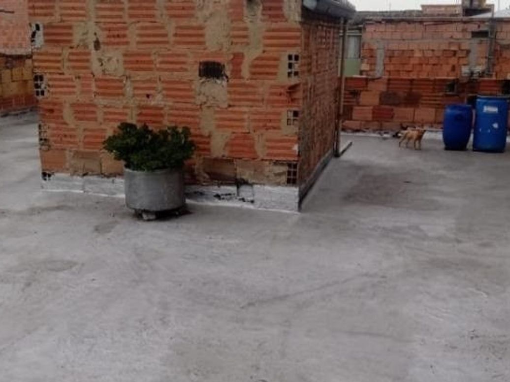 Casa de 14 alcobas en venta en Claret, Bogotá, 394 m² · foto 3 de 14